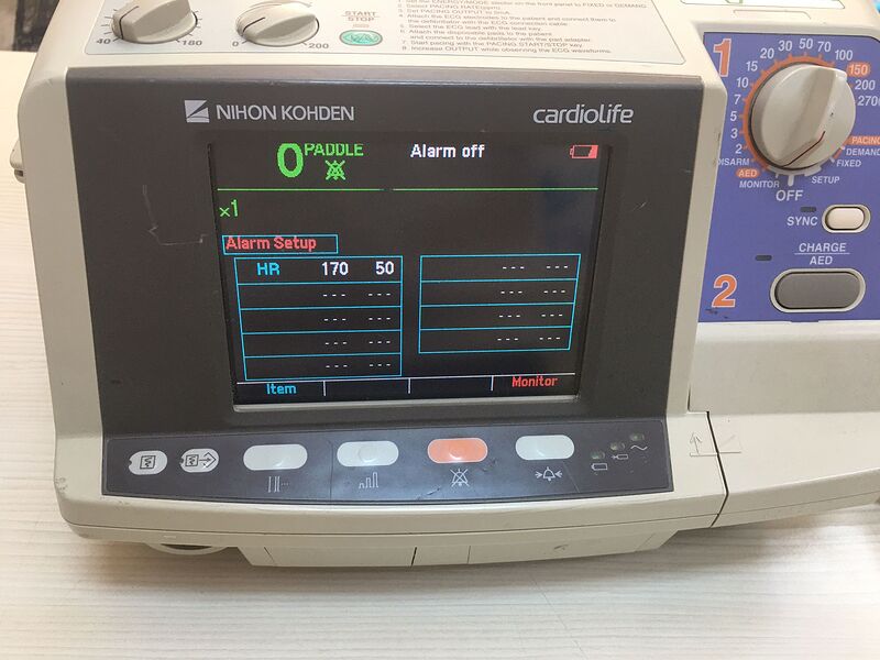 Nihon Kohden Cardiolife 7631 (3)